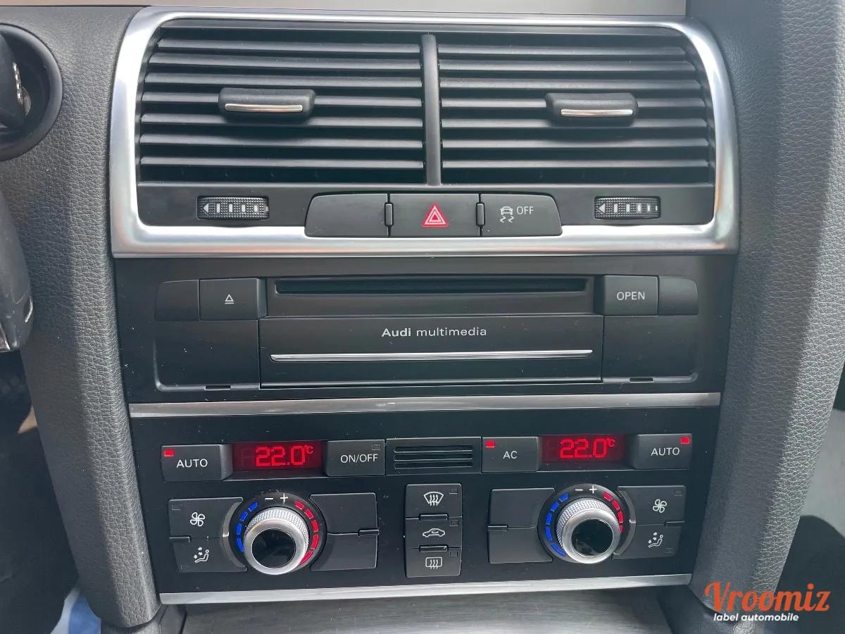 AUDI Q7 Phase 2 3.0 TDI V6 Quattro Tiptronic8 245 Boîte auto S LINE