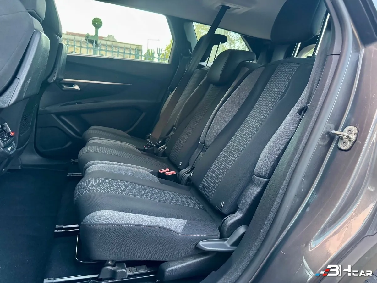 Peugeot 5008 - photo 21