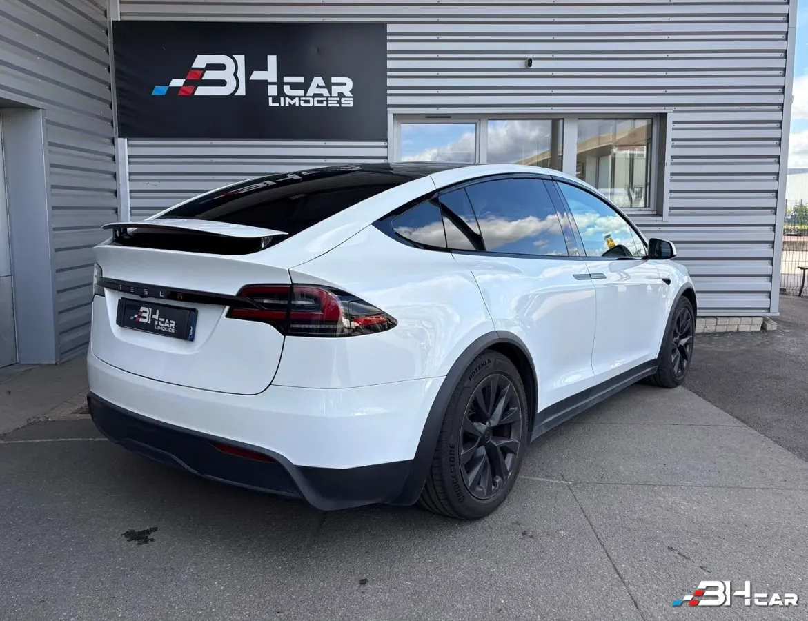 Tesla Model-x - photo 5