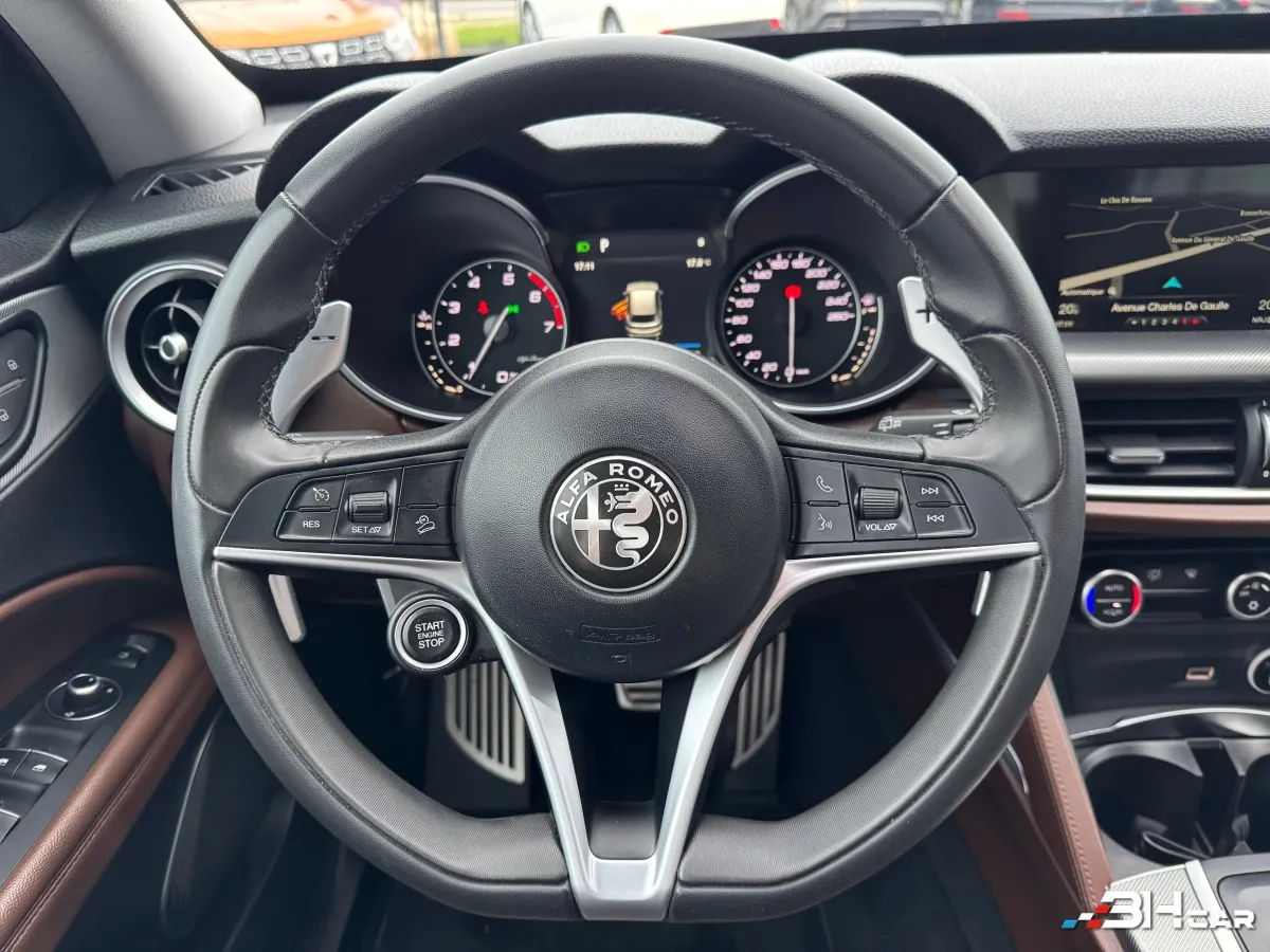 Alfa Romeo Stelvio - photo 22