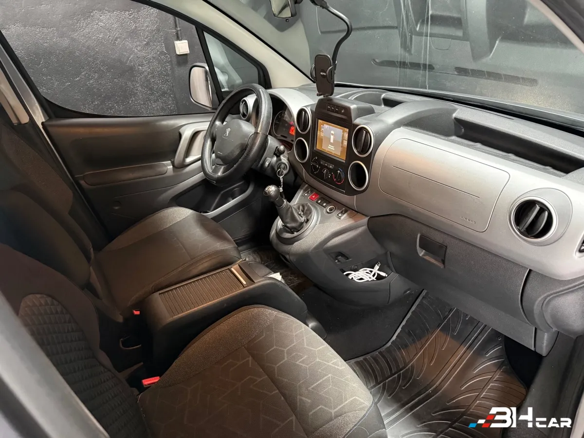 Peugeot Partner Tepee - photo 17