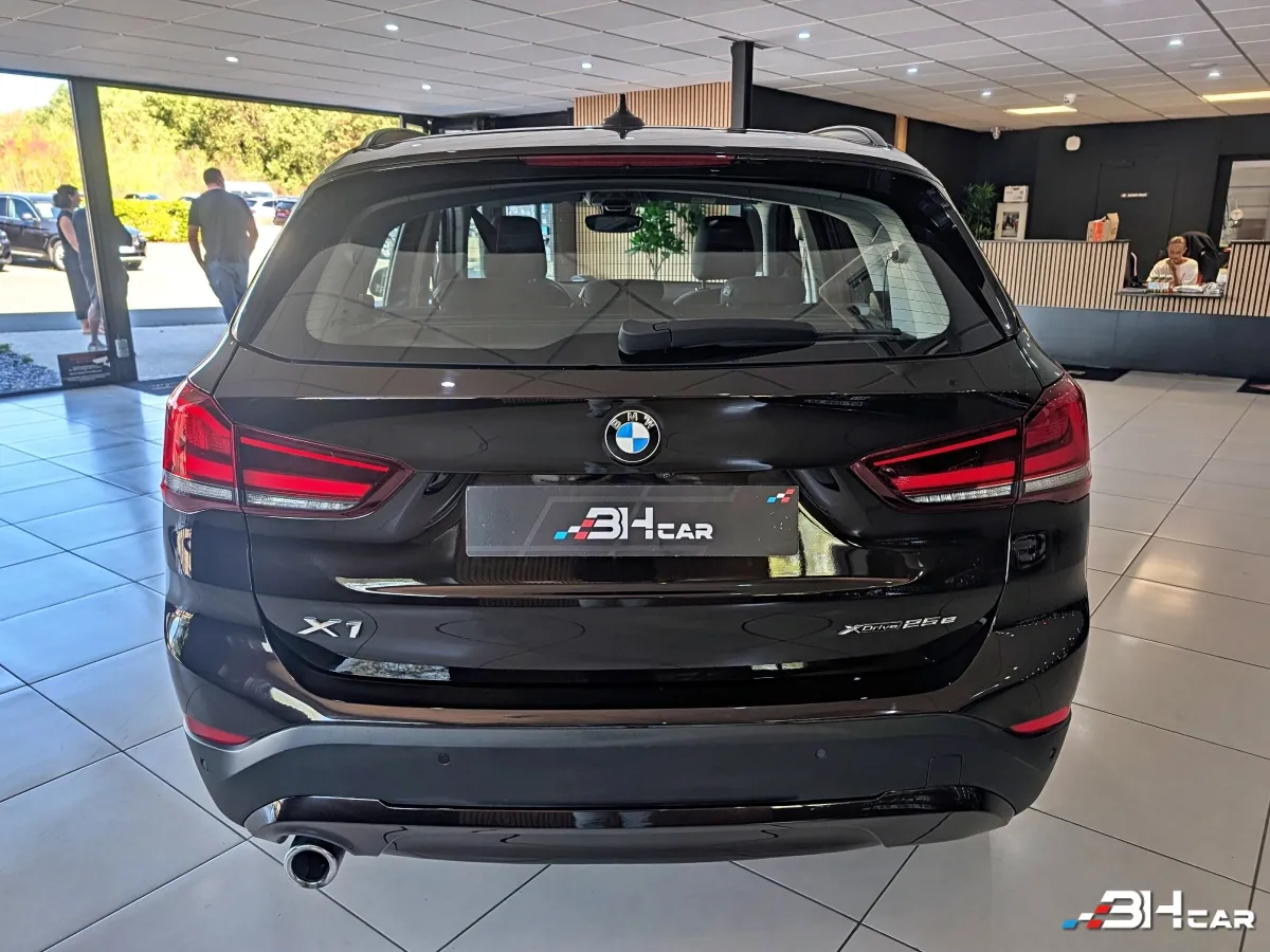 Bmw X1 - photo 7