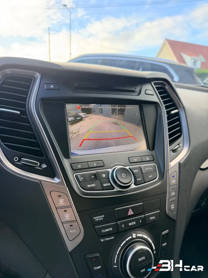 Hyundai Santa Fe - photo 8