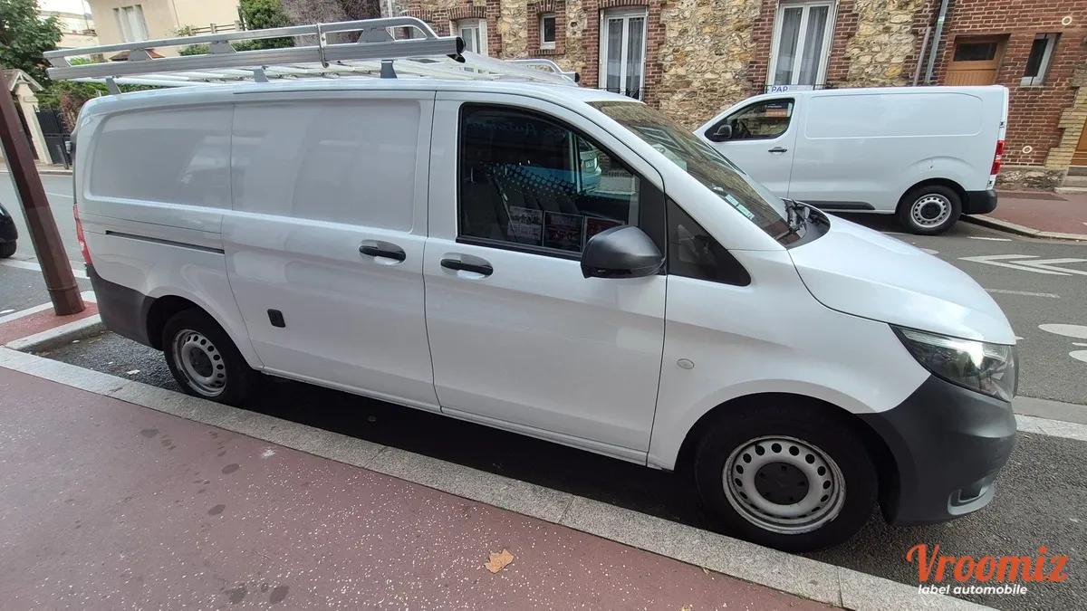 Mercedes Vito 
