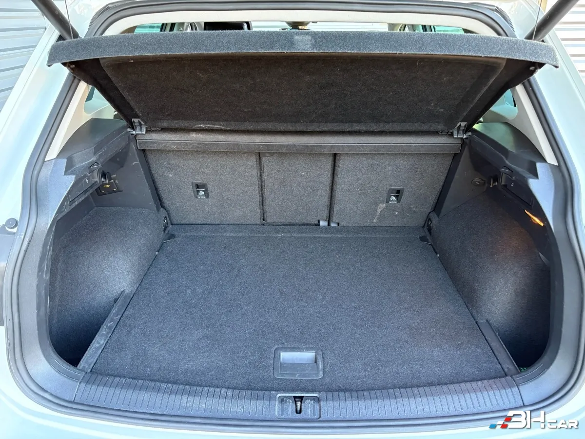 Volkswagen Tiguan - photo 19