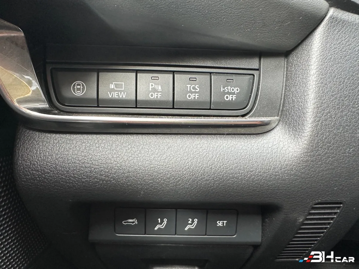 Mazda Cx-30 - photo 21