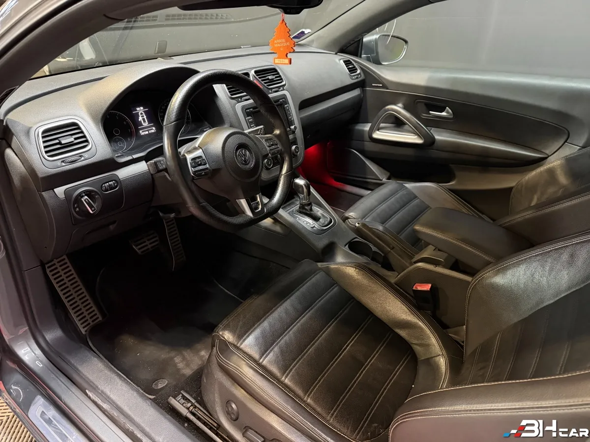 Volkswagen Scirocco - photo 14