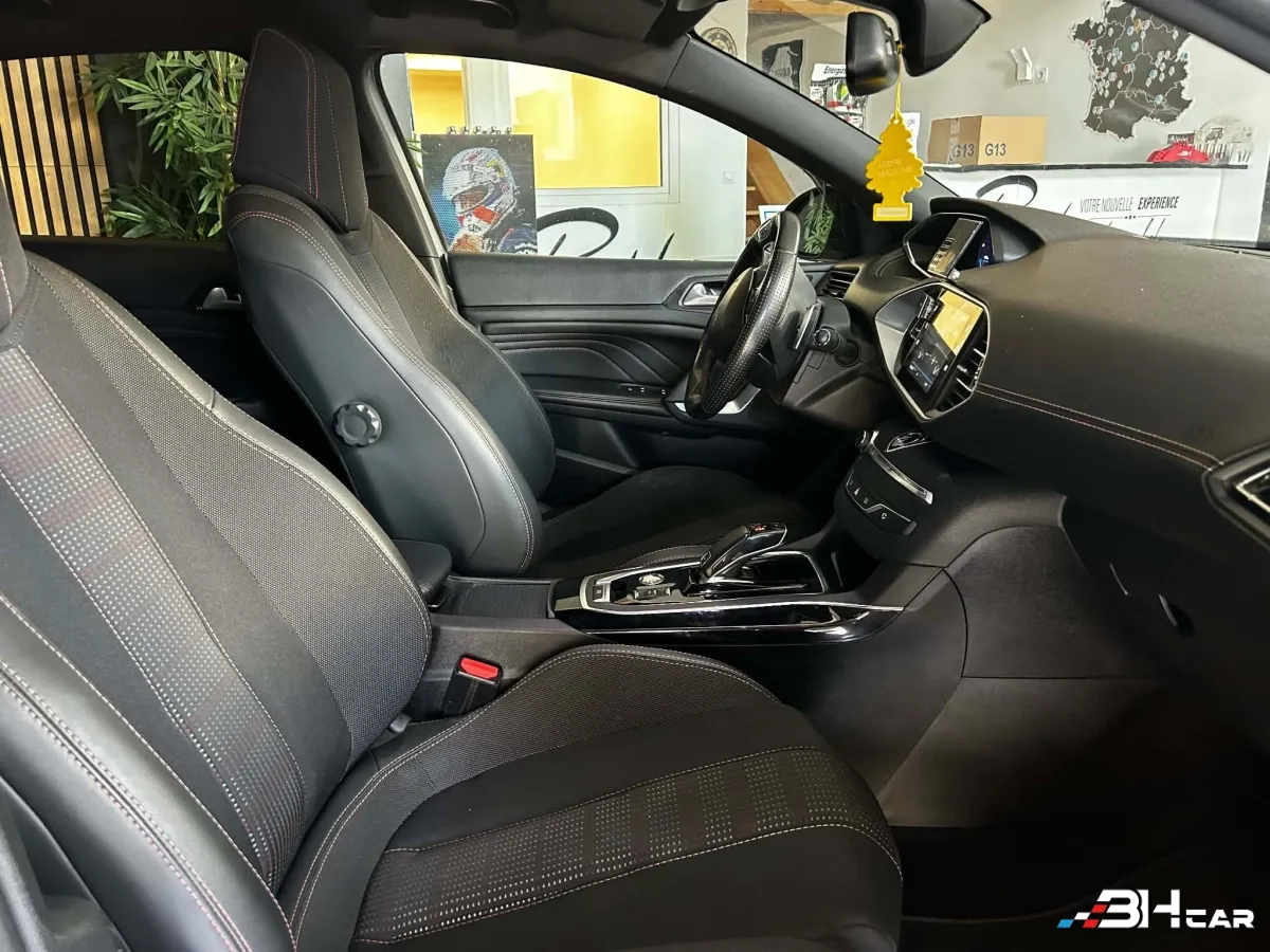 Peugeot 308 - photo 14