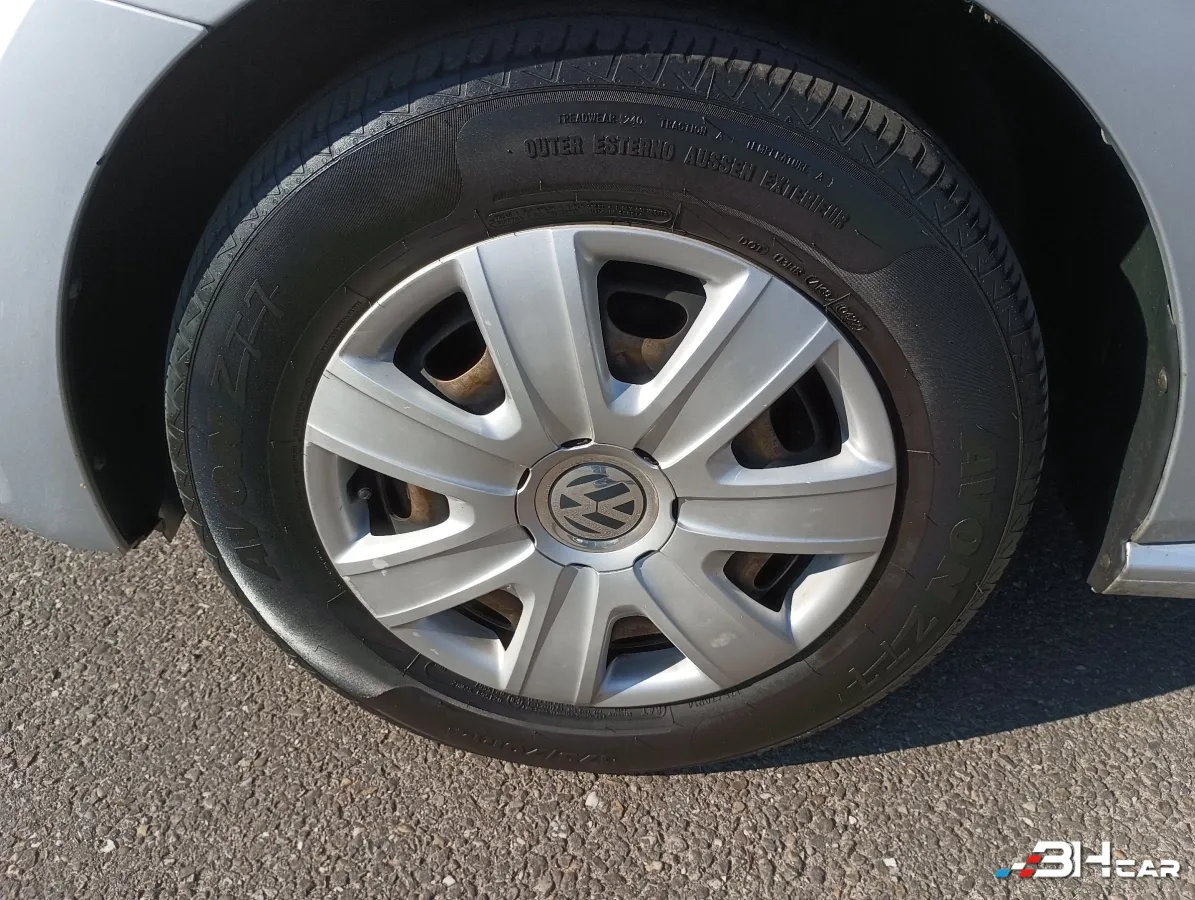 Volkswagen Polo - photo 11