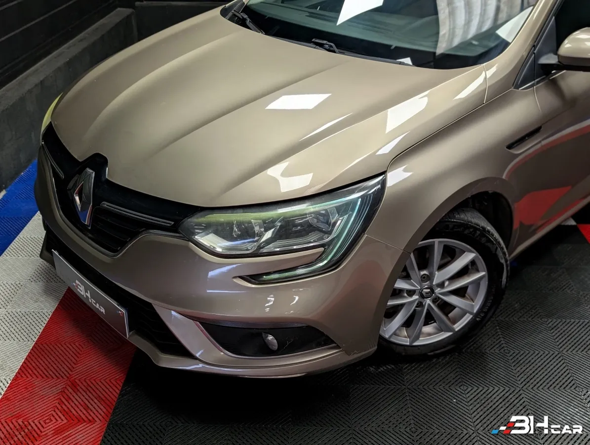 Renault Megane - photo 28