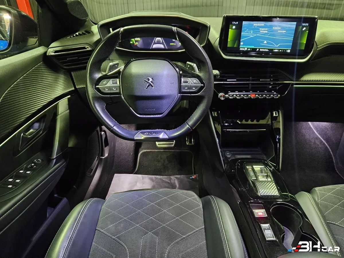 Peugeot 208 - photo 9