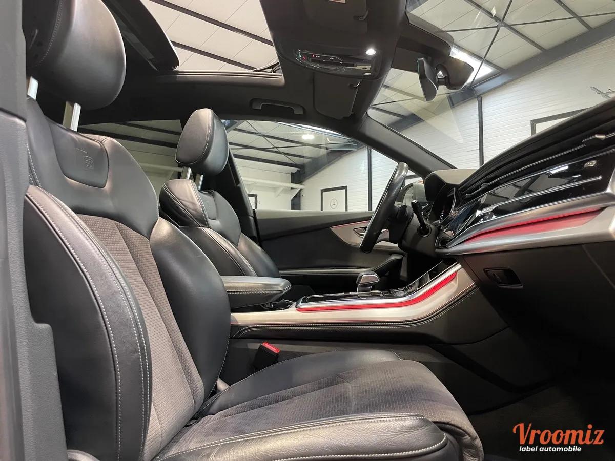 Audi Q8 