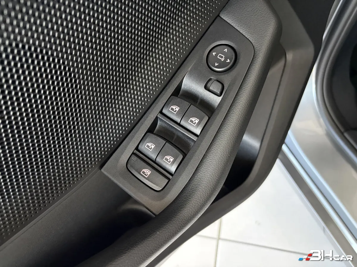 Bmw Serie 1 - photo 26