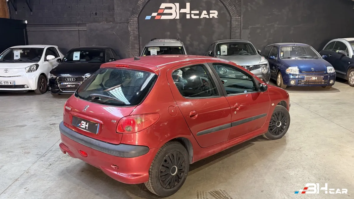 Peugeot 206 - photo 7