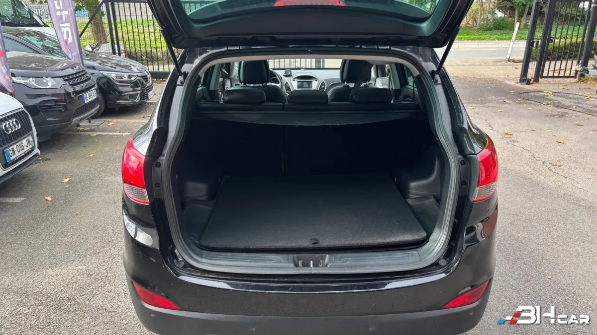 Hyundai Ix35 - photo 12