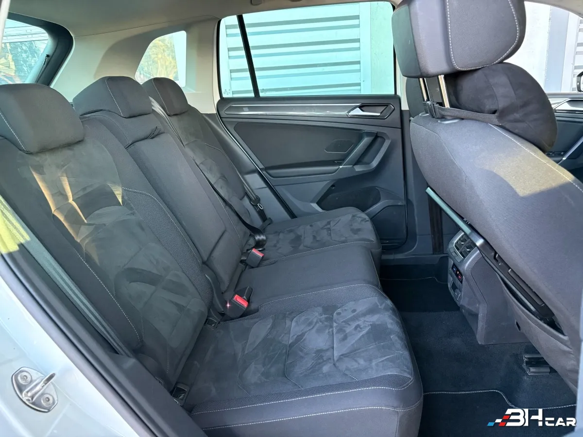 Volkswagen Tiguan - photo 11