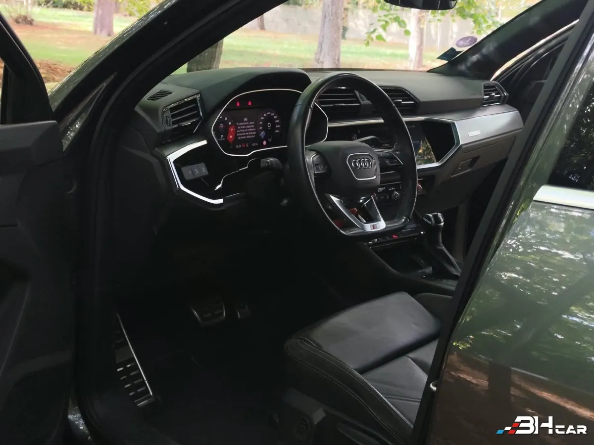 Audi Q3 - photo 8