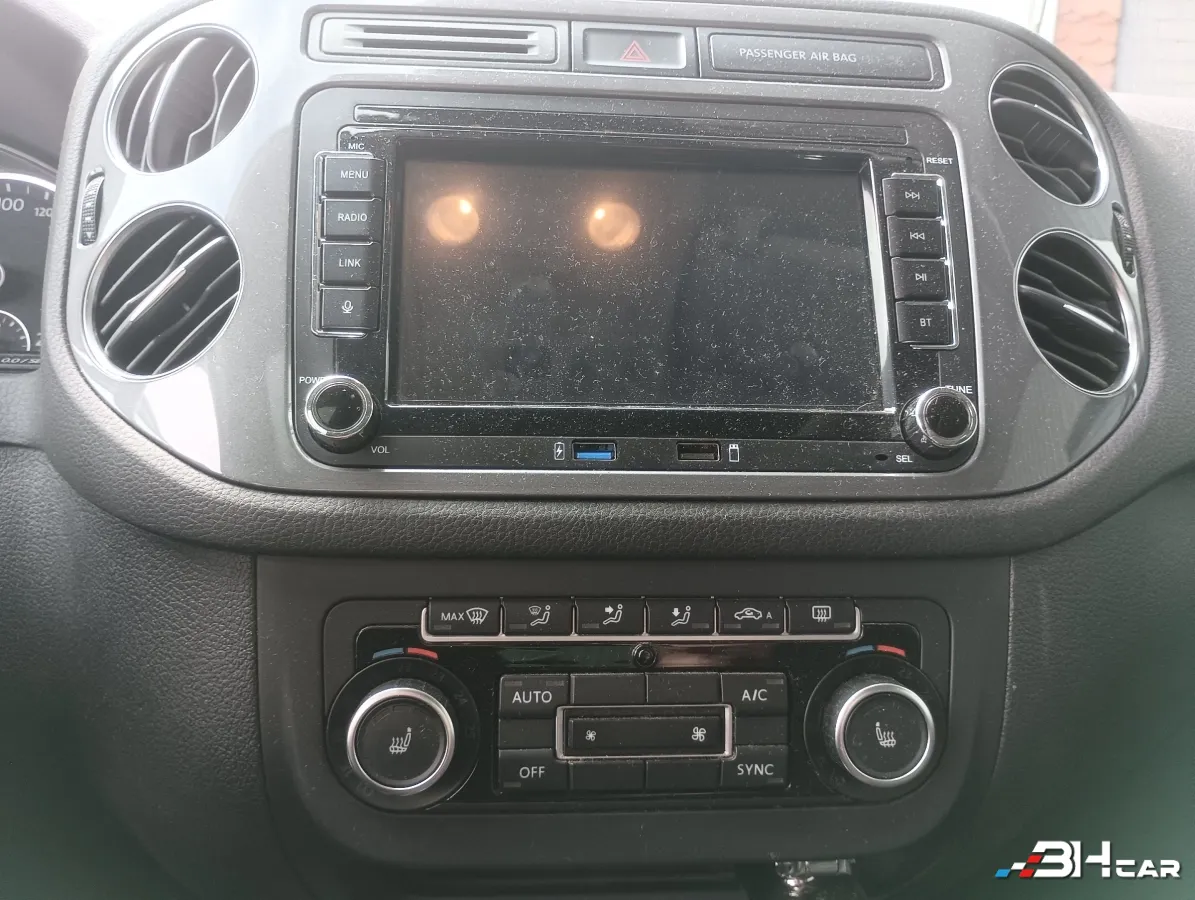 Volkswagen Tiguan - photo 31