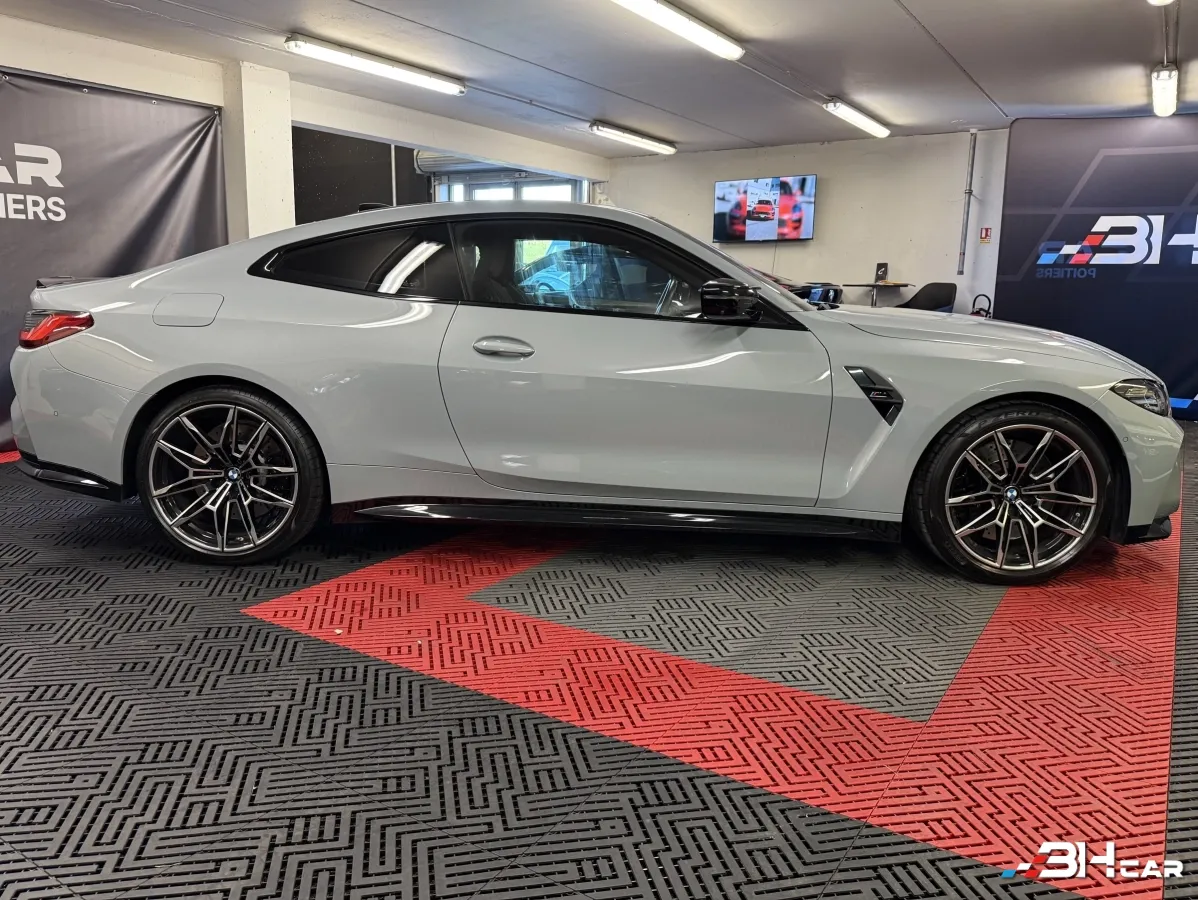 Bmw M4 - photo 5