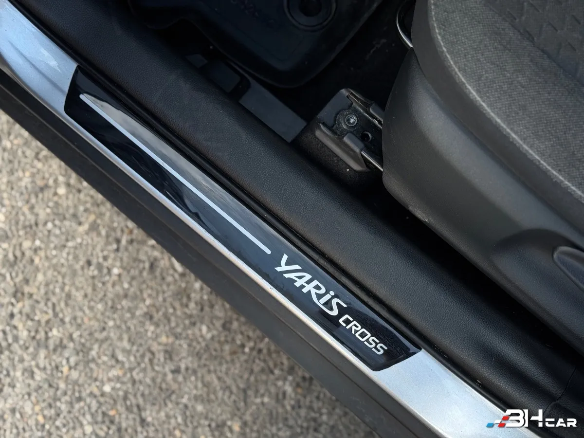Toyota Yaris - photo 23