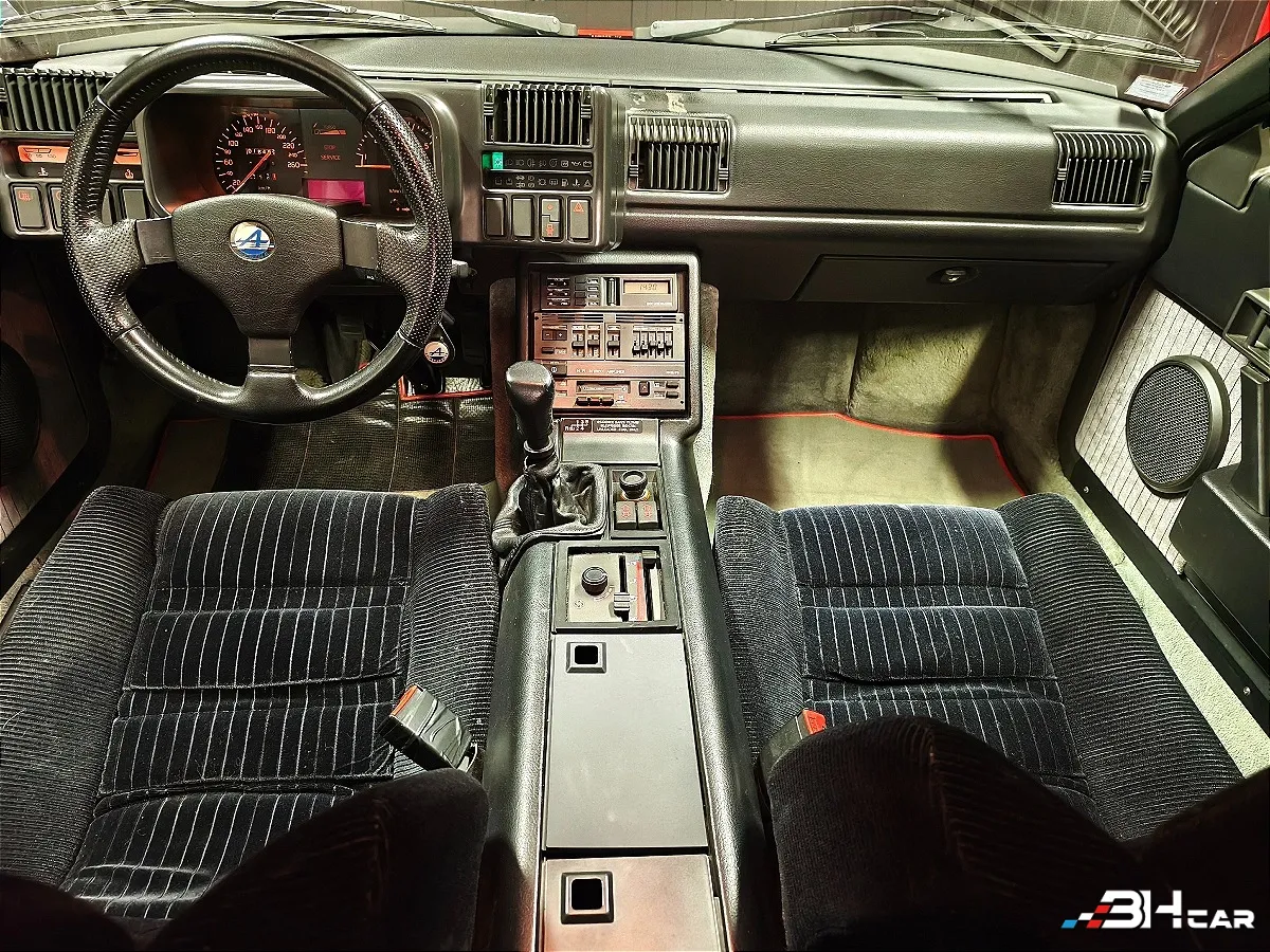 ALPINE GTA - photo 10