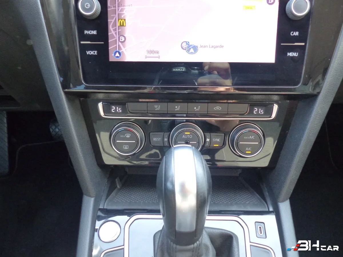 Volkswagen Passat - photo 28