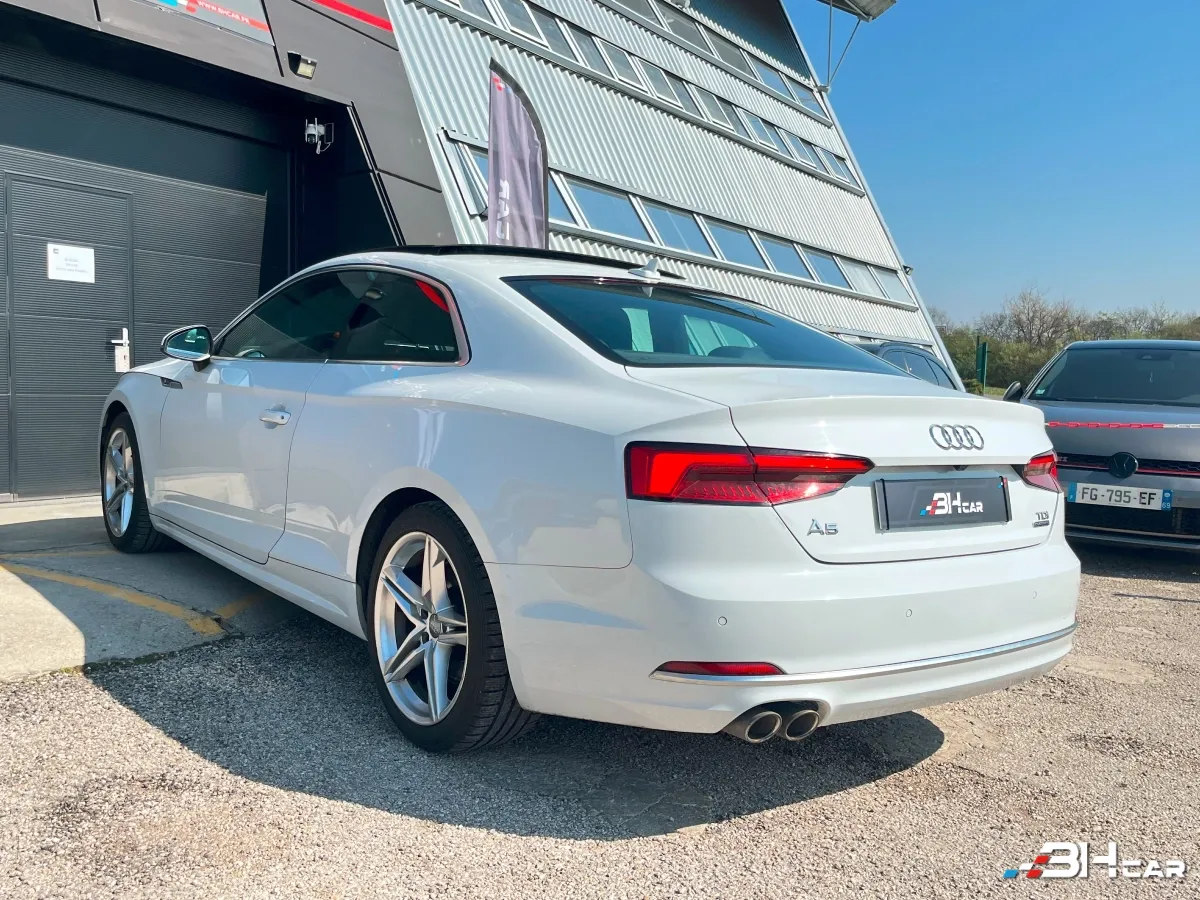 Audi A5 - photo 6