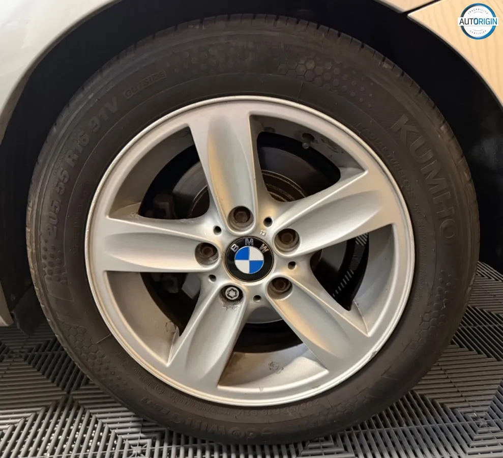 Bmw Serie 1 - photo 21