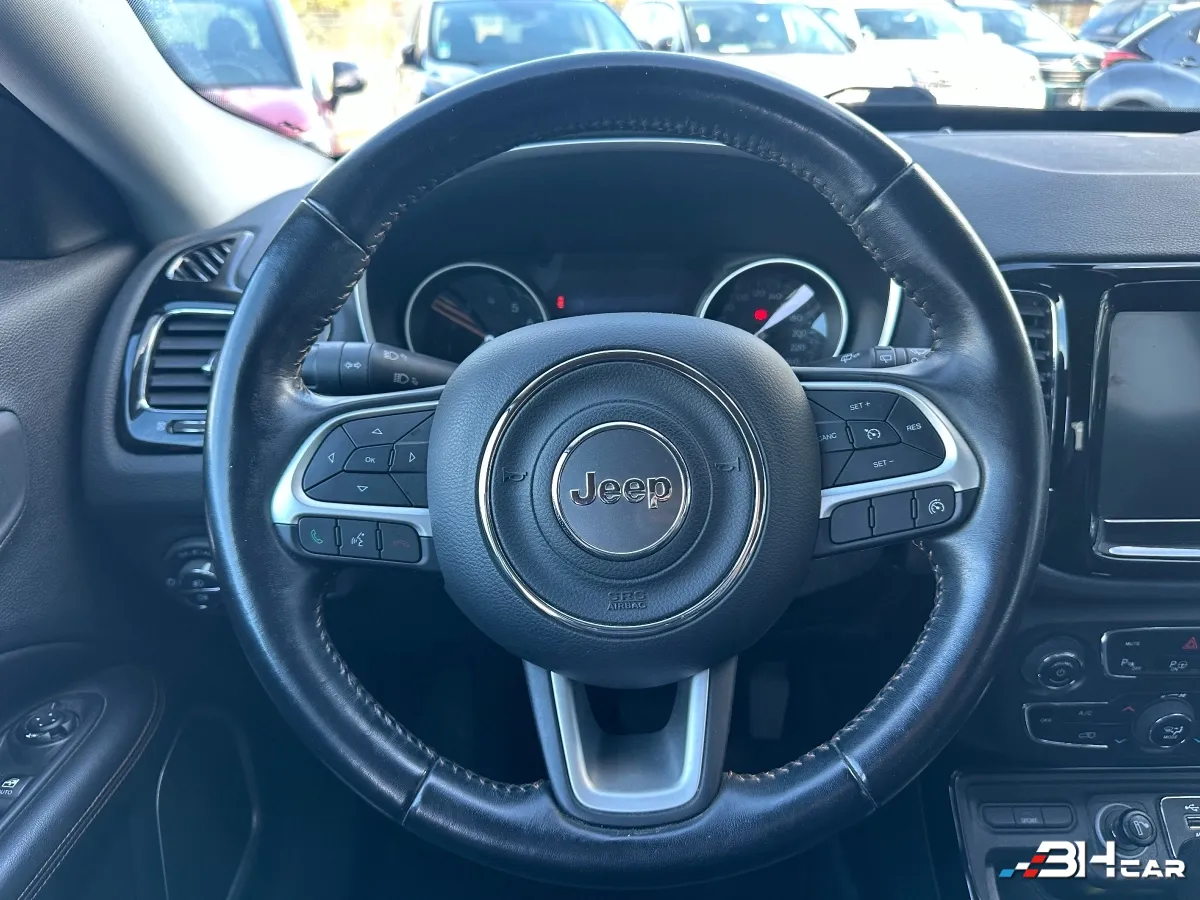 Jeep Compass - photo 13