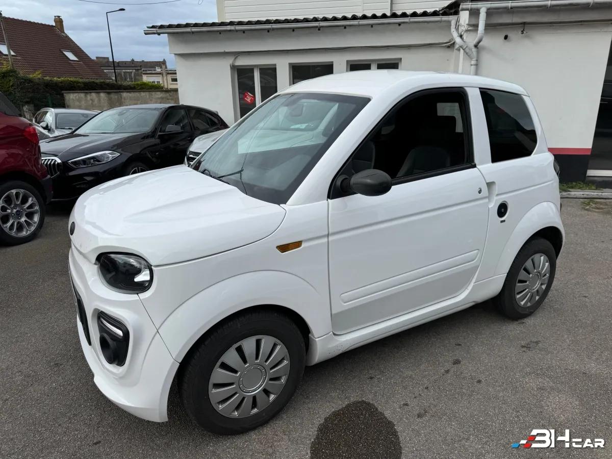 Aperçu indisponible de Microcar M-go
