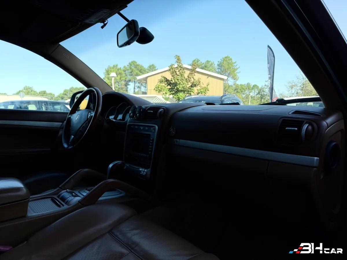 Aperçu indisponible de Porsche Cayenne