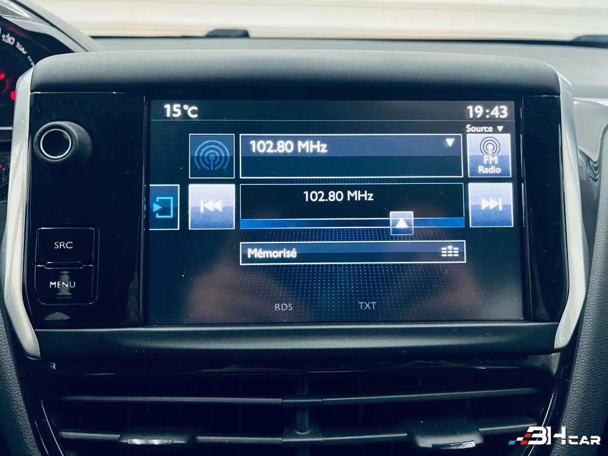 Aperçu indisponible de Peugeot 208