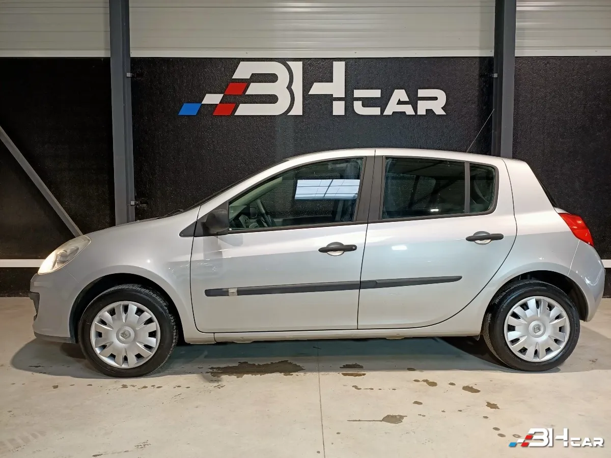 Renault Clio - photo 5