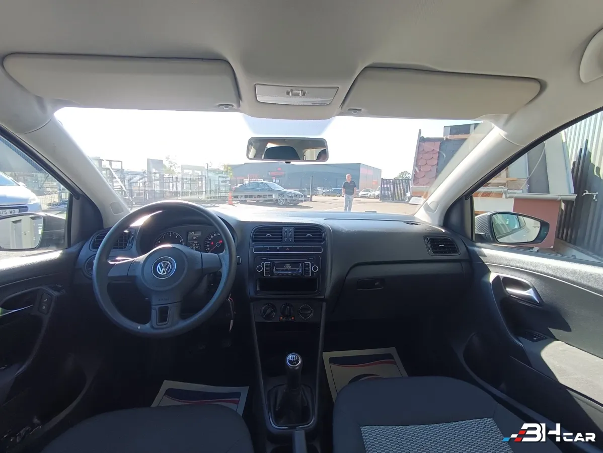 Volkswagen Polo - photo 15