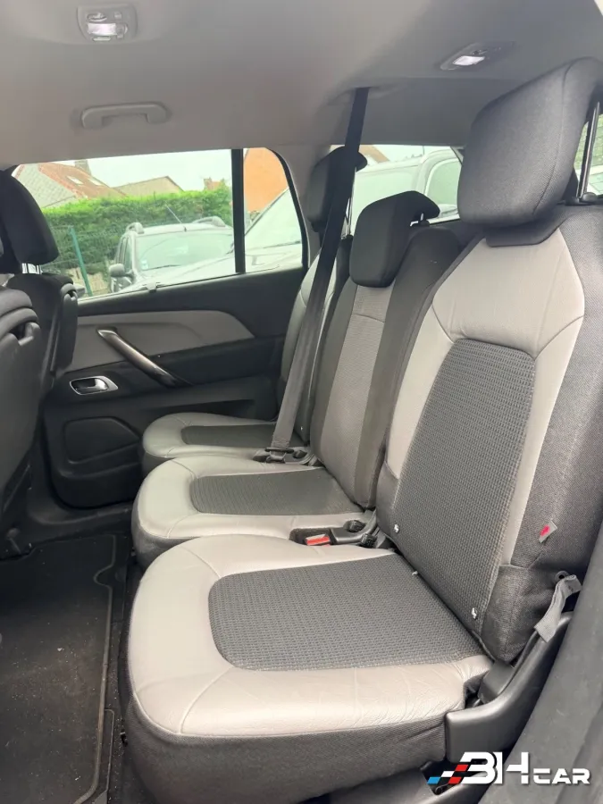 Citroen Grand C4 Spacetourer - photo 10
