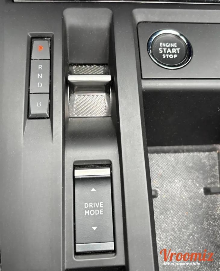 Citroen C5 Aircross C5 Aircross (2) 1.6 HYBRIDE RECHARGEABLE 180 SHINE E-EAT8