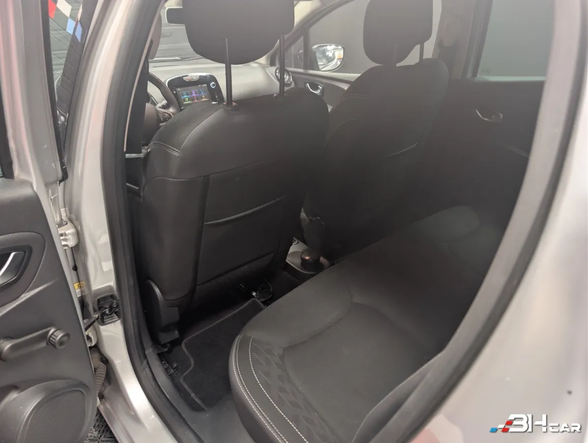 Renault Clio - photo 19