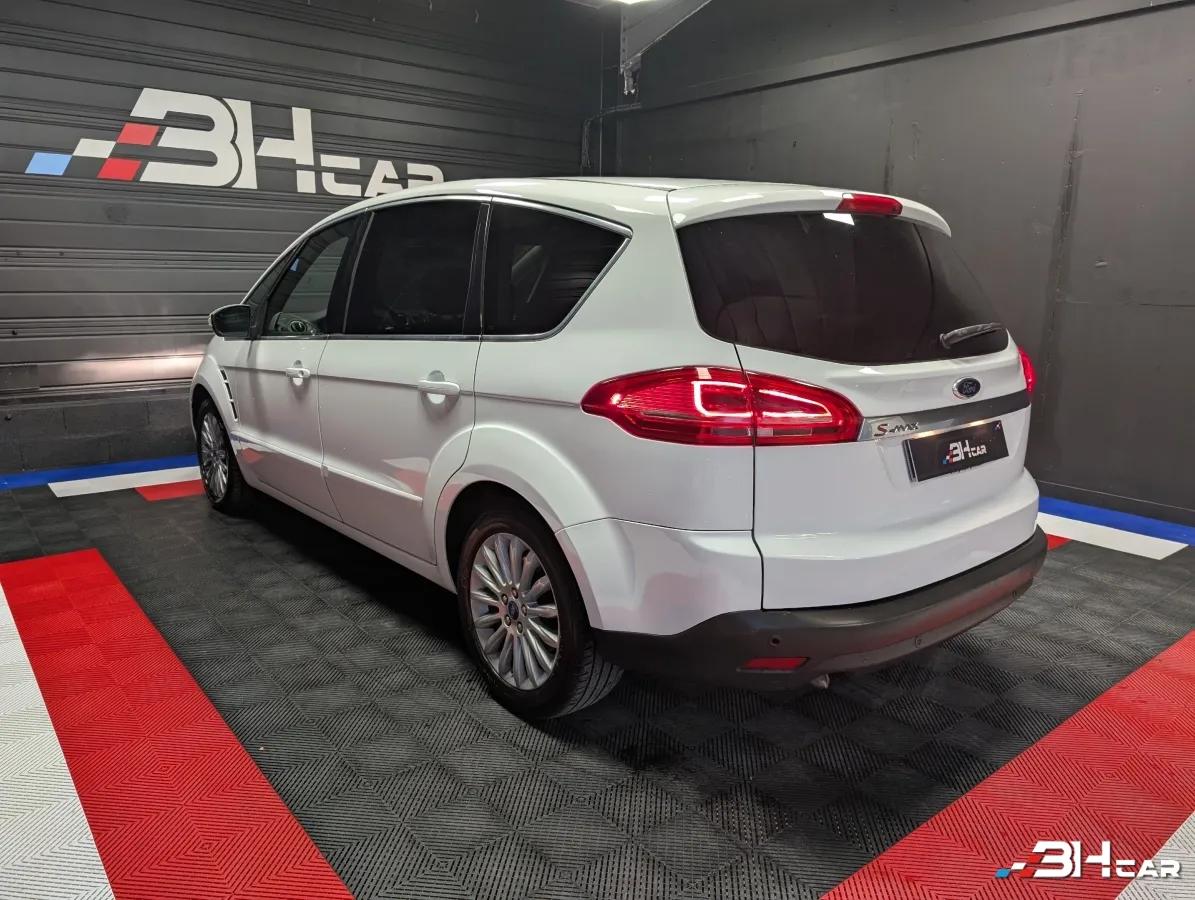 Aperçu indisponible de Ford S-max