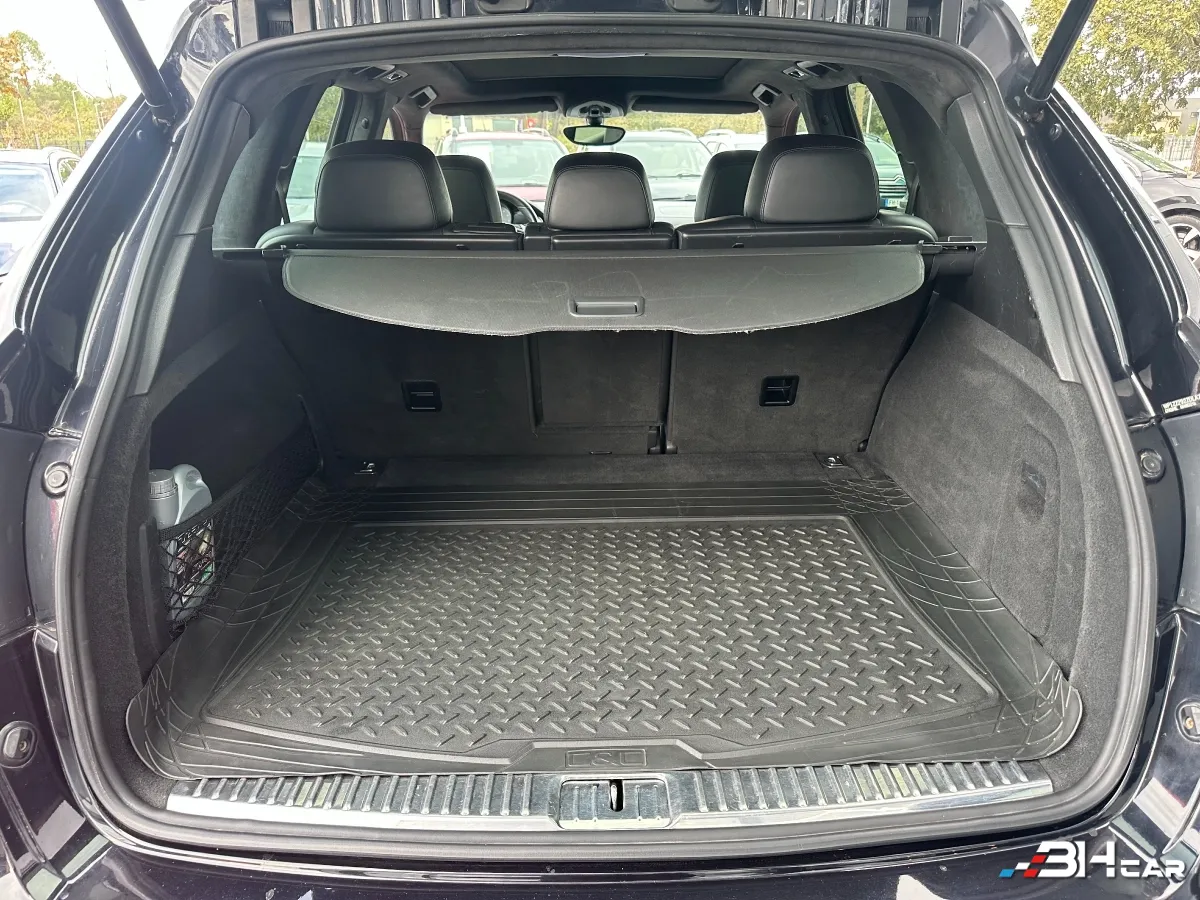 Porsche Cayenne - photo 8