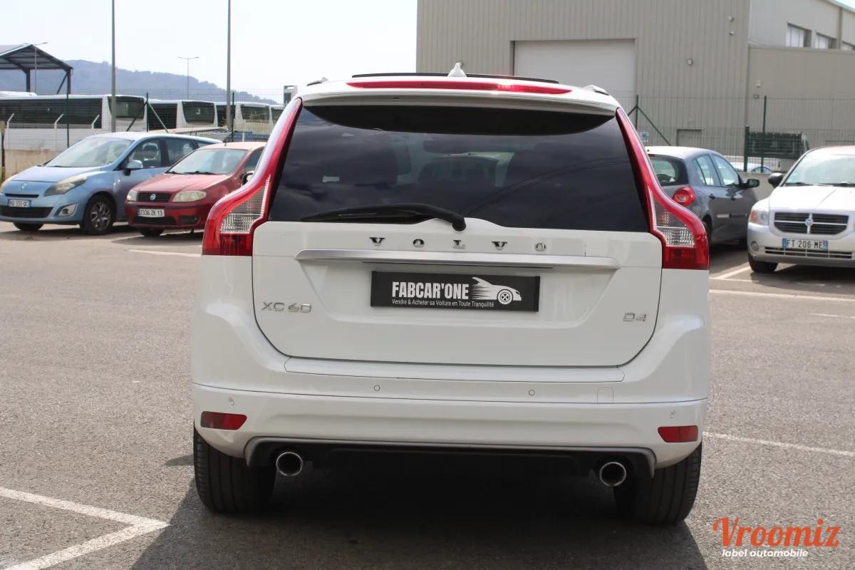 Volvo Xc60 2.0 D4 190 R-DESIGN GEARTRONIC BVA - Garantie 12 Mois
