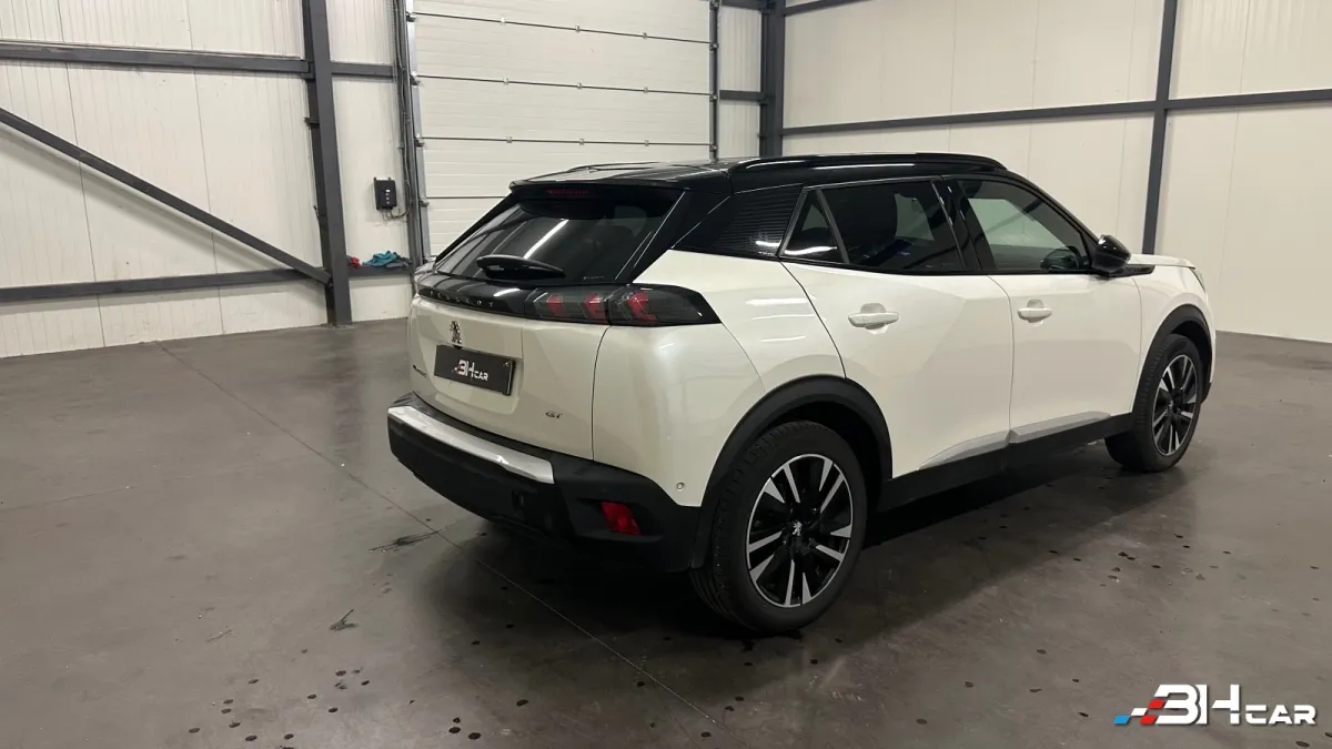 Peugeot E-2008 - photo 5