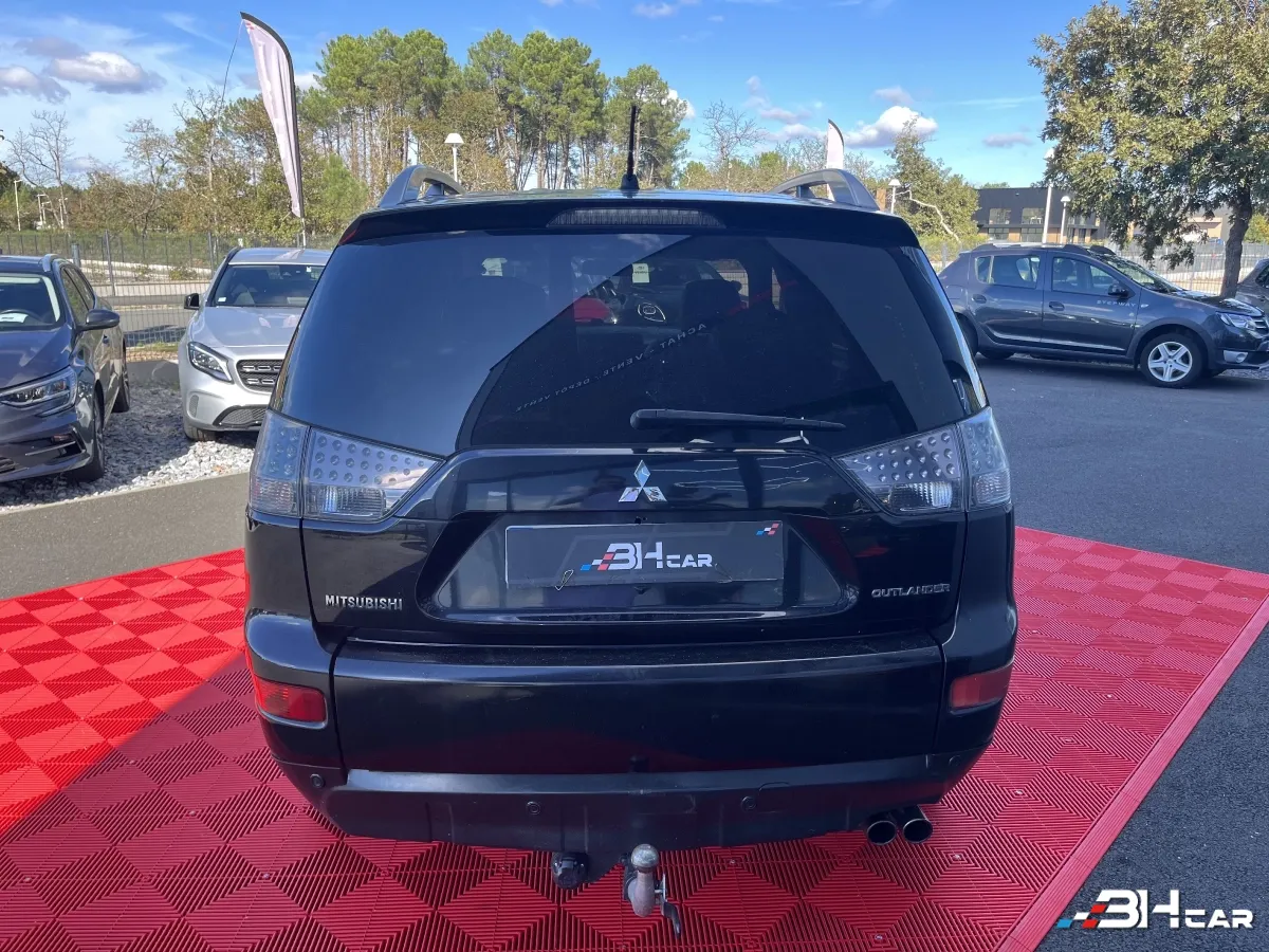 Mitsubishi Outlander - photo 5