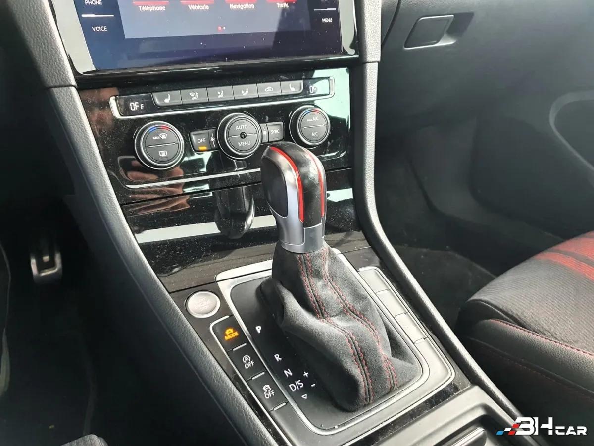 Aperçu indisponible de Volkswagen Golf