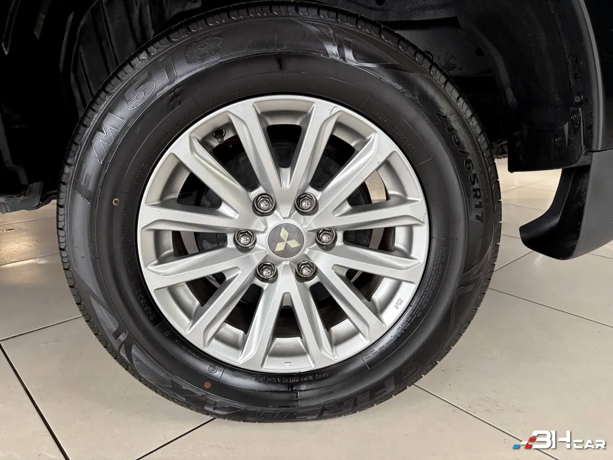 Mitsubishi L200 - photo 27