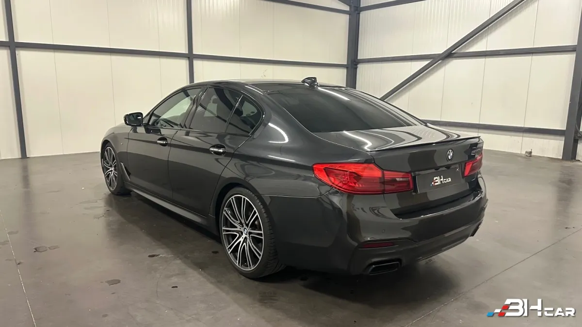 Bmw M550 - photo 7
