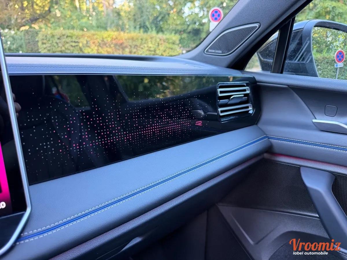 Volkswagen Tiguan 2.0 TDI 150 EXCLUSIVE R-LINE DSG BVA