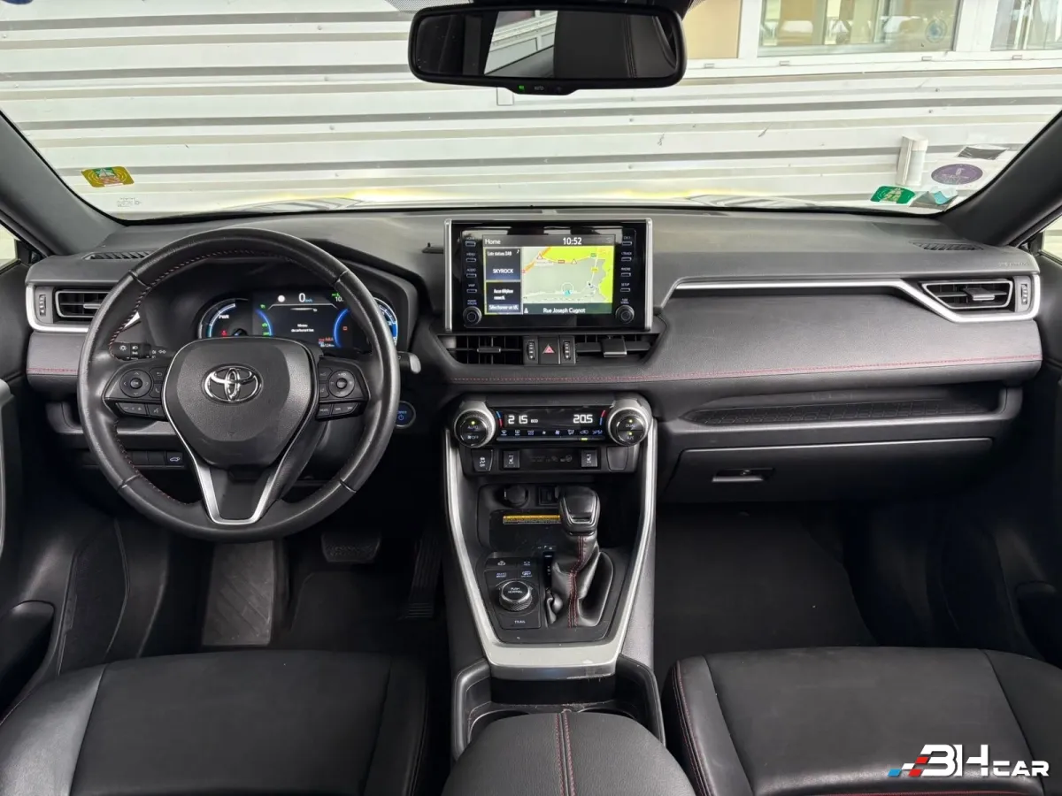 Toyota Rav-4 - photo 11