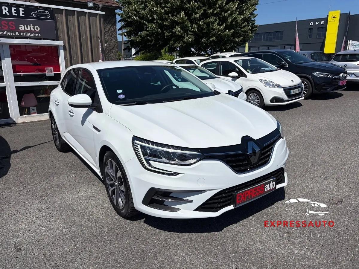 RENAULT Megane