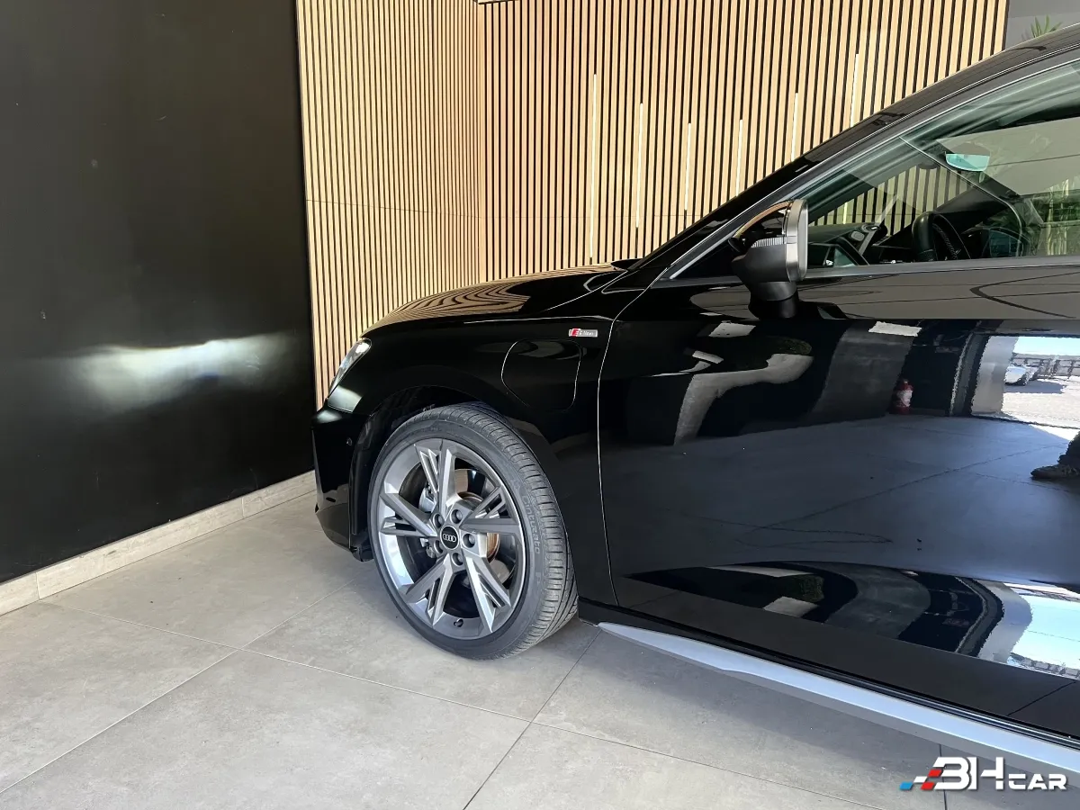 Audi A3 - photo 4