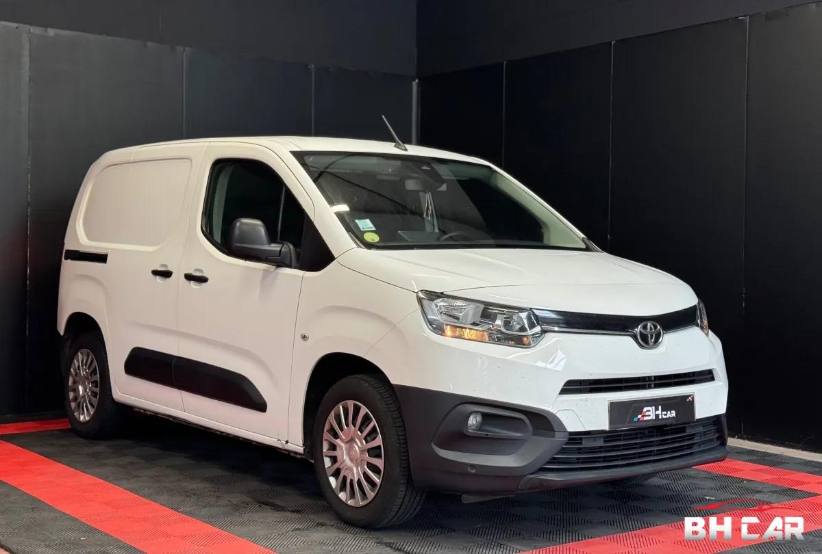Image: Toyota Pro Ace City FOURGON 1.5 D4D 100 MEDIUM L1 BUSINESS